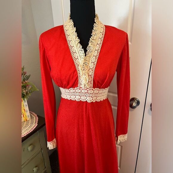 Vintage 60s 70s Gunne Sax Style Red Cream Crochet Peasant Hippie Maxi Dress - Picture 4 of 16